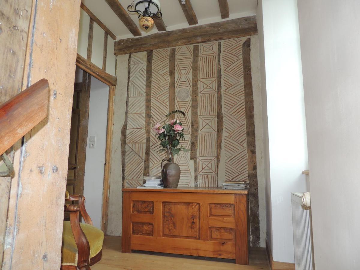 La Ferme Du Bourg Bed and Breakfast Eraines Exteriör bild